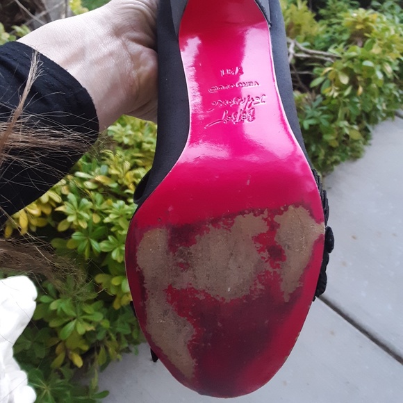 Betsey Johnson Black Pink Bottom Pumps Size 7 1/2 - Picture 7 of 13